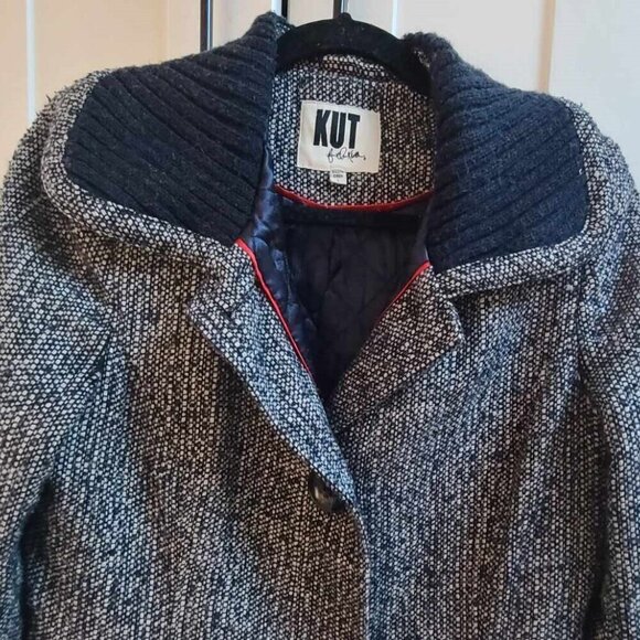 Kut From the Kloth Tweed Peacoat Minimalist Quiet Luxury Dark Academia LARGE L - Picture 6 of 10